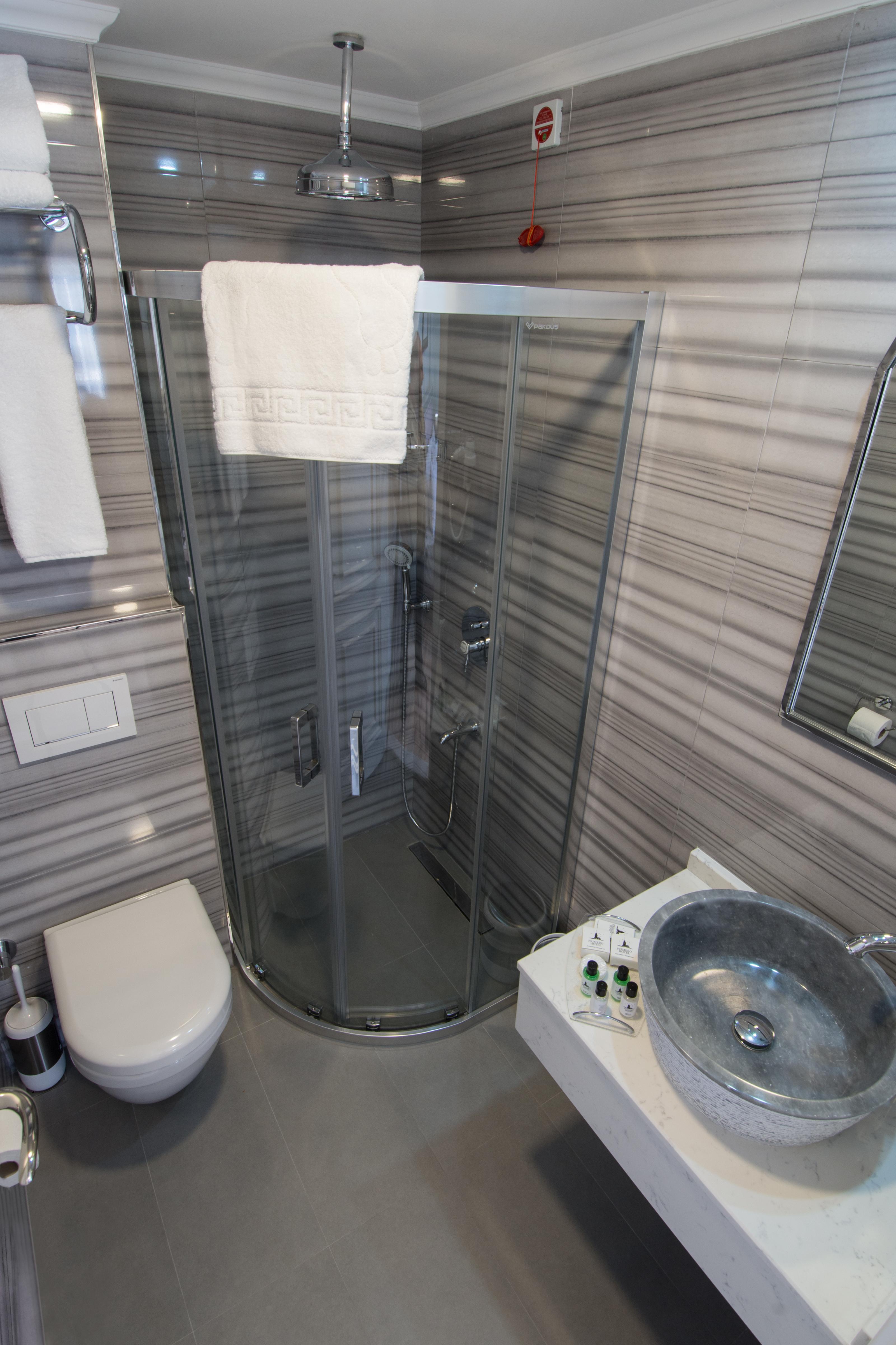 Primero Hotel Istanbul Bagian luar foto