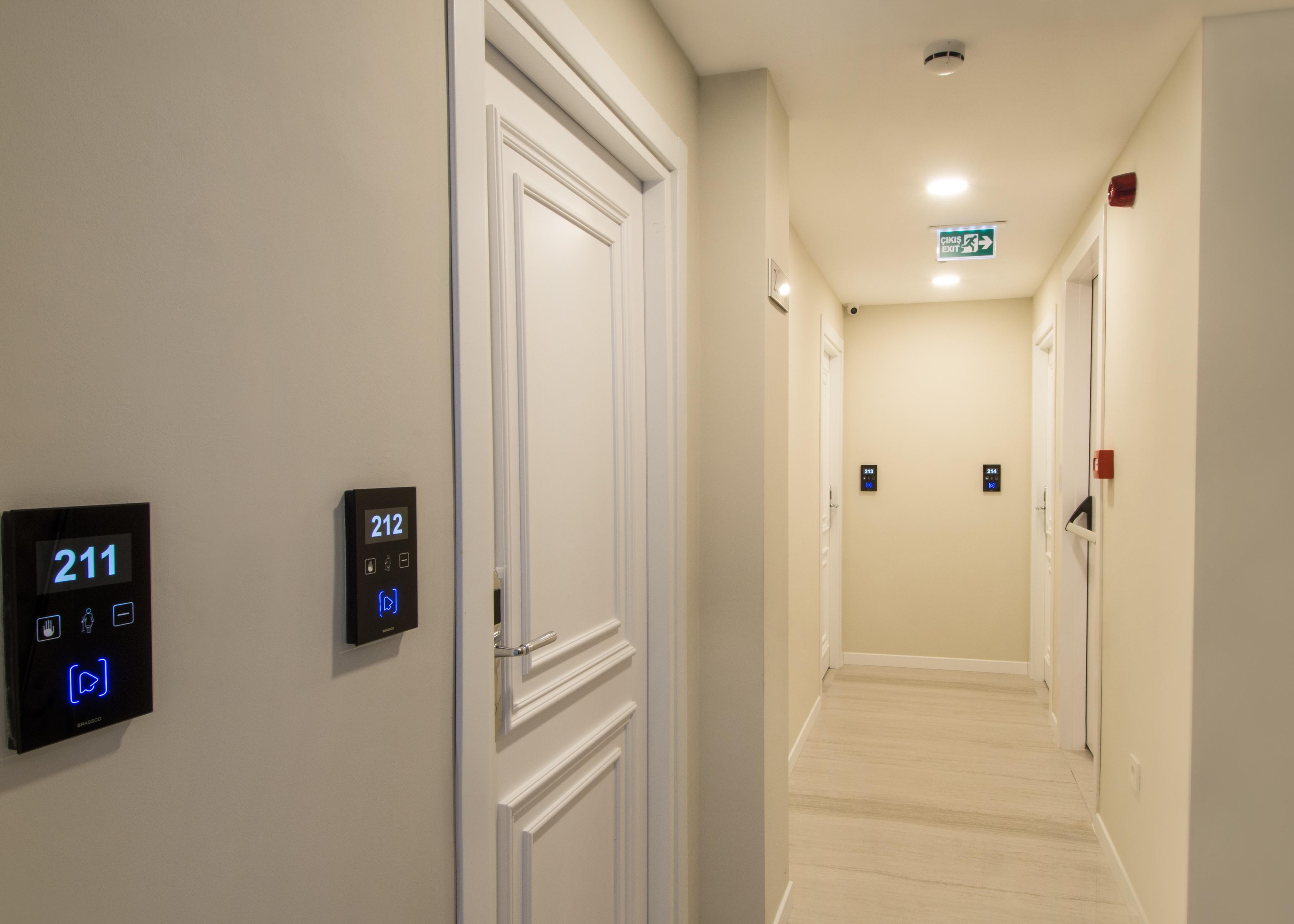 Primero Hotel Istanbul Bagian luar foto